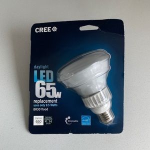 NIP Cree BR30 Flood 5000K Daylight LED Light Bulb For Track/Recessed Lighting